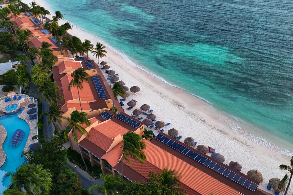 hotel rooms along the beach in Aruba