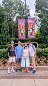 Family visiting the National Zoo in Washington DC
